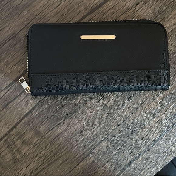 Handbags - Must bundle Black Zip Around Wallet
